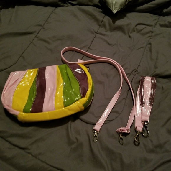 💥FINAL MARKDOWN💥 Multi Colored Purse - Picture 6 of 7